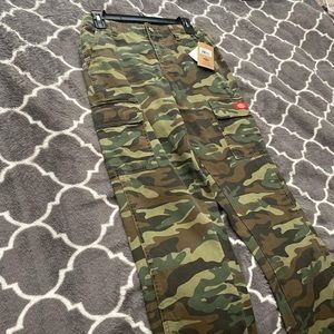 Camo cargo pants from Tillys originally $70. (size 9/small) never worn.